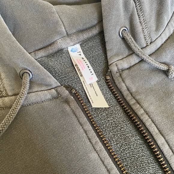 FP / Vagabond Vest in Khaki - Picture 6 of 7